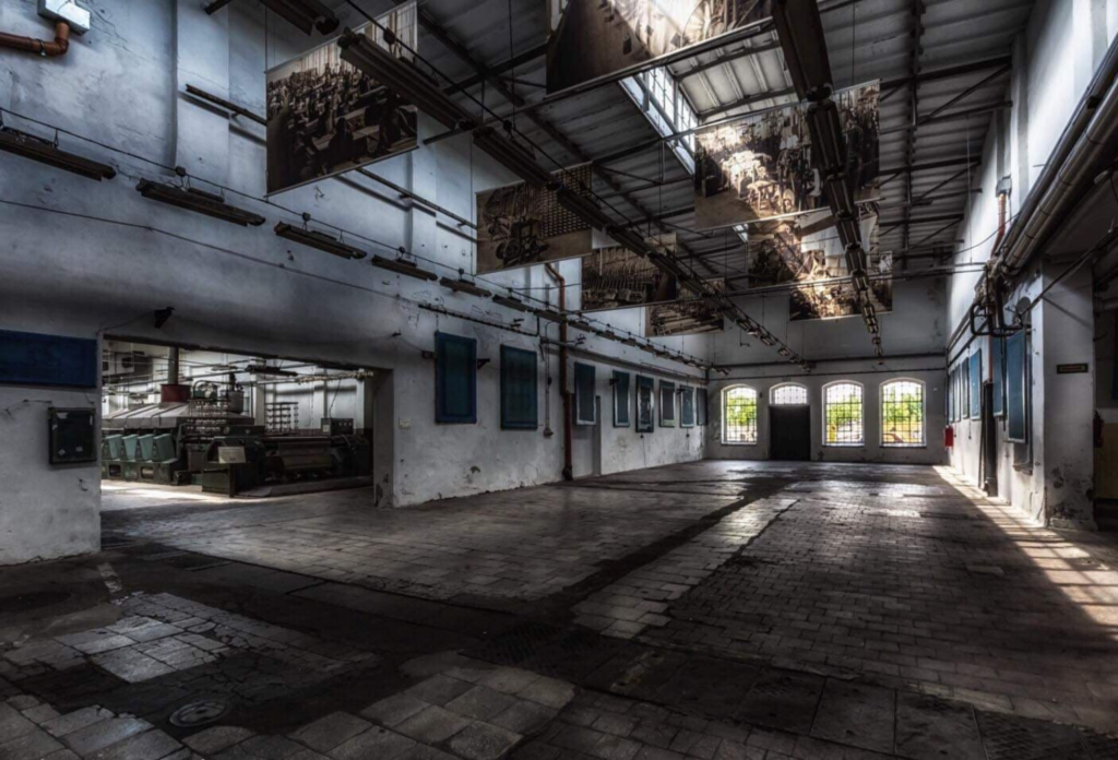 Muzeum-Lniarstwa-hala-główna